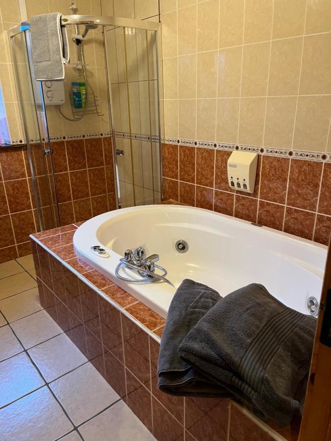 Doughlasha House V93Rx64 Fossa المظهر الخارجي الصورة